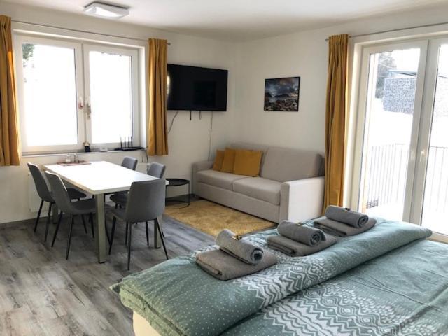 Apartman U Lomu Dolni Morava Exterior photo